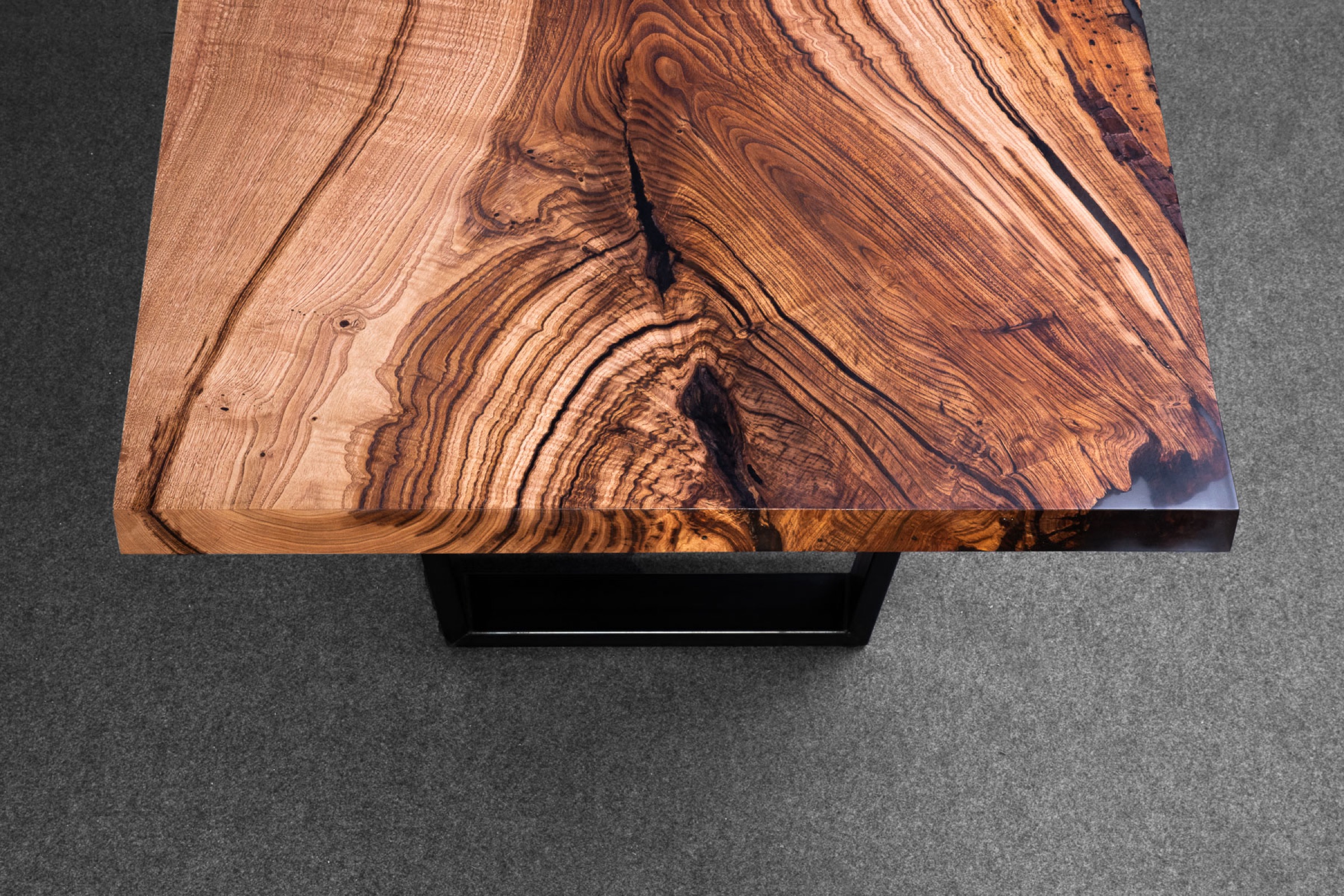 chestnut dining table